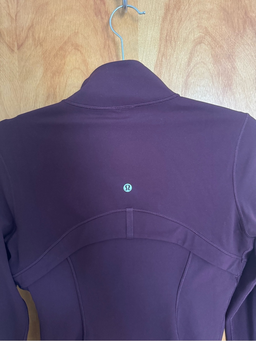 Lululemon Plum Burgundy Define Cropped Jacket *Nulu - Size 8 - Picture 6 of 8